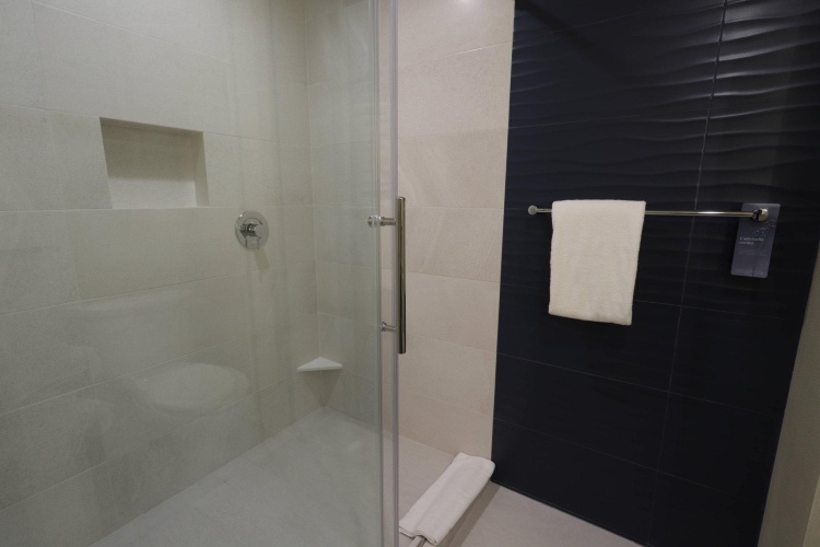 Standard Double room with city view