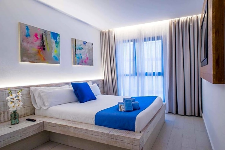 Deluxe room