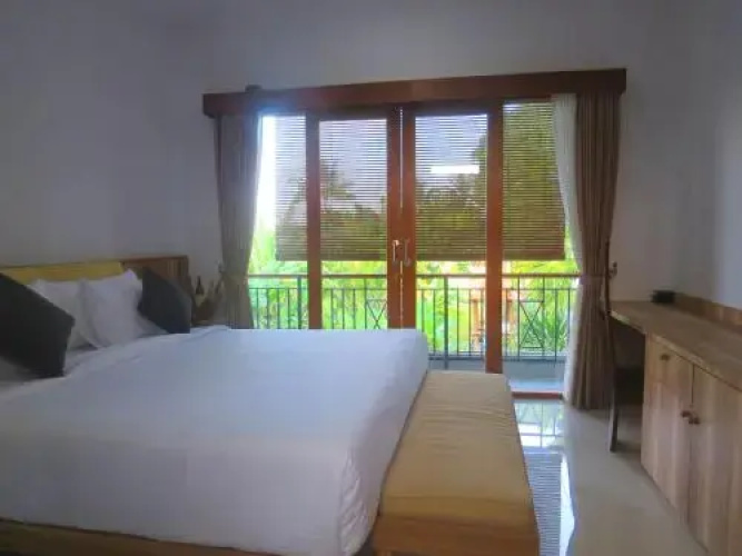 Penelopy Suites Oberoi