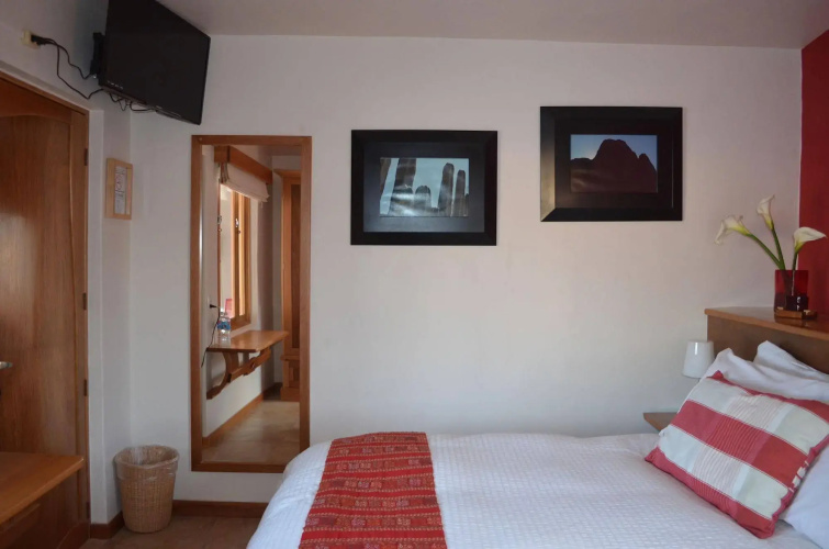 Casa Tsaya Boutique