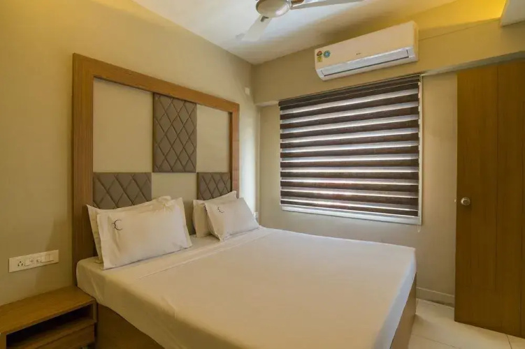 Hotel Crescent Inn