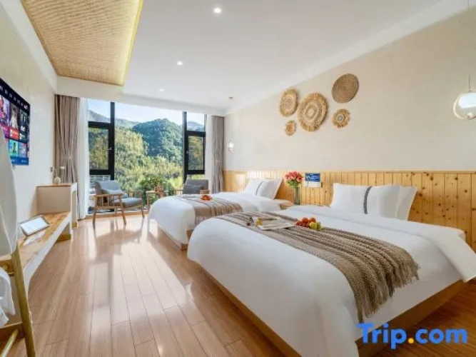 Standard Double room with garden view
