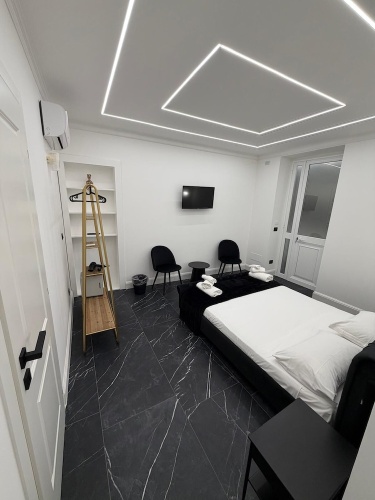 1 Bedroom Deluxe Suite