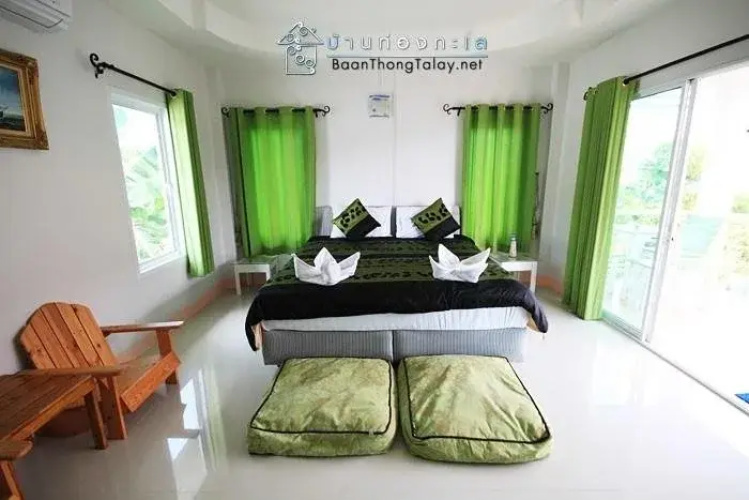 Baan Thongtalay.