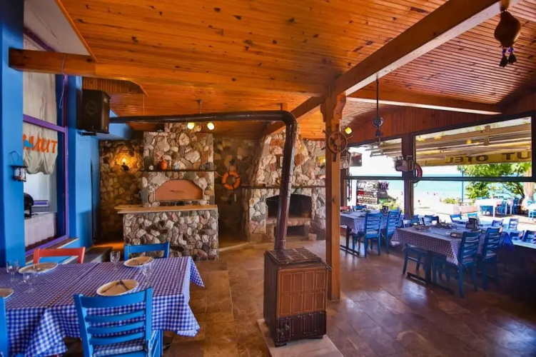 Umut Otel Cakraz