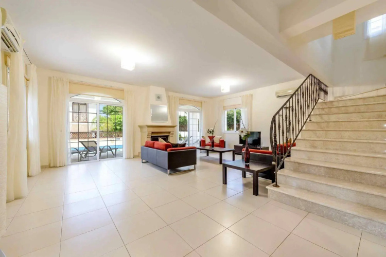 Villa Argo