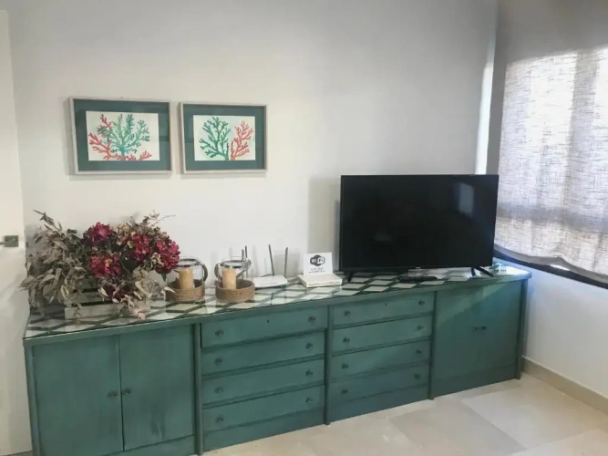 3 Bedrooms Apartment
