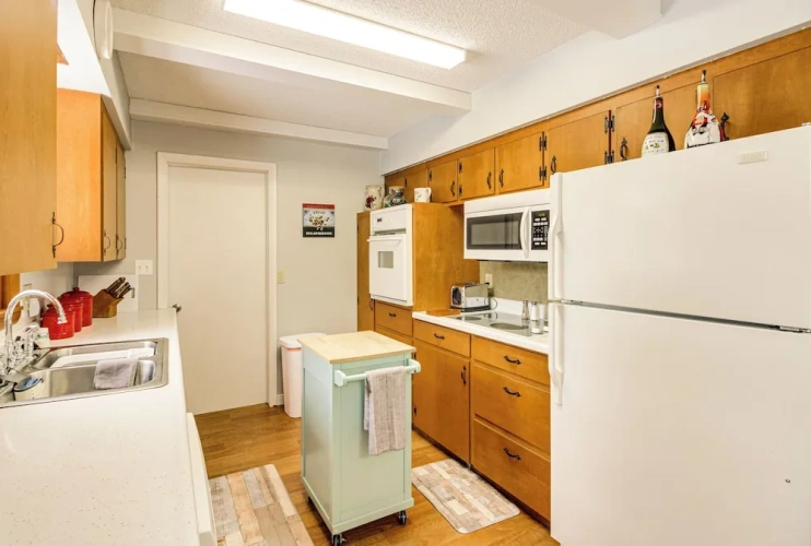 2 Bedrooms Cottage