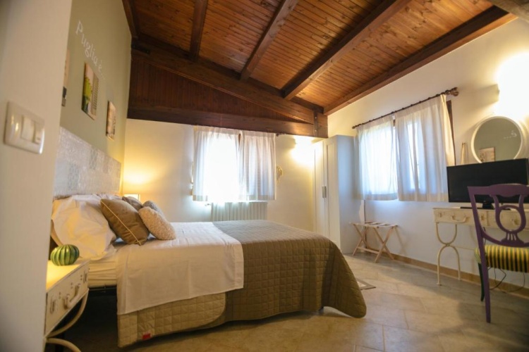 Standard Quadruple room