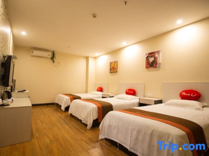 Deluxe Triple room