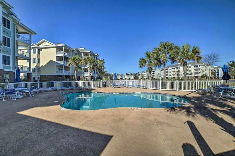 3 Mi to Ocean: Resort Condo in Myrtle Beach!