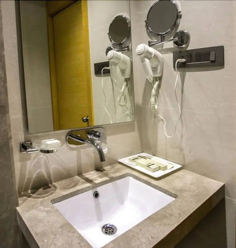 Hotel Varju Villa