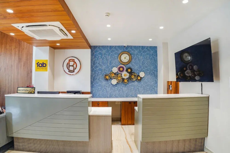 Hotel Ocean Breeze