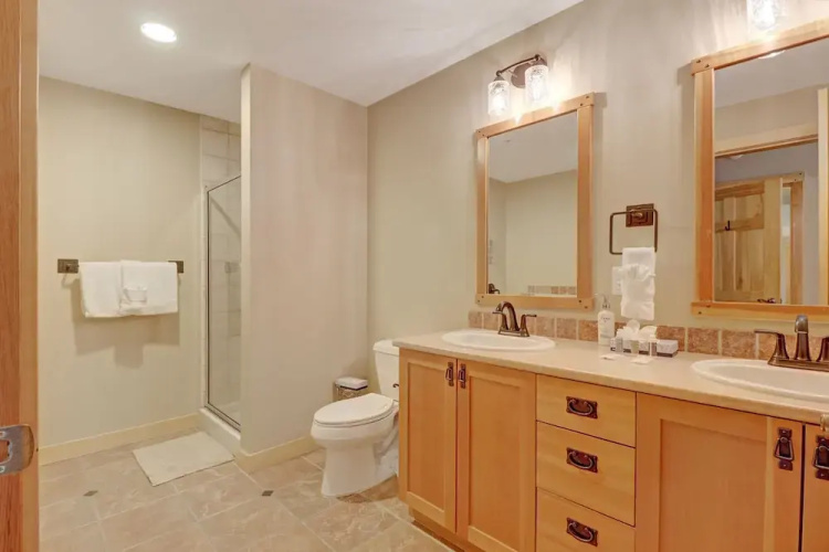 Pp605 Passage Point 3 Bedroom Condo