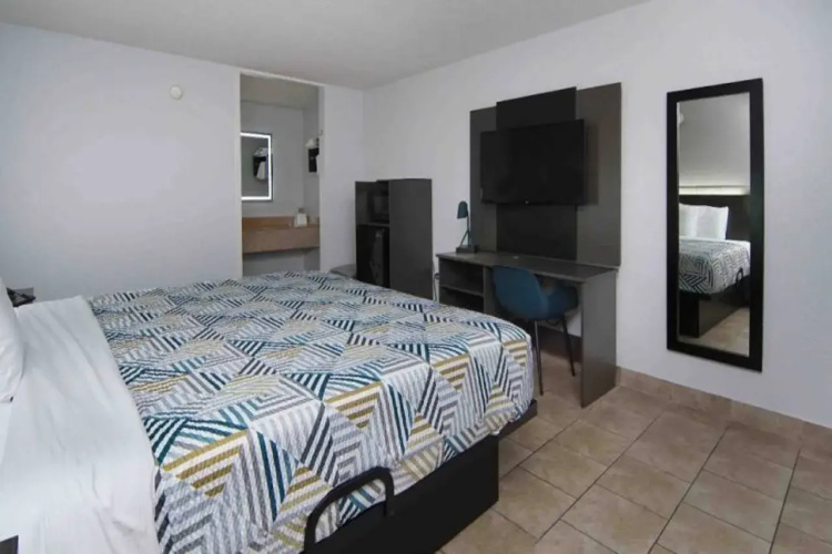 Motel 6 Mesquite, TX – Town East