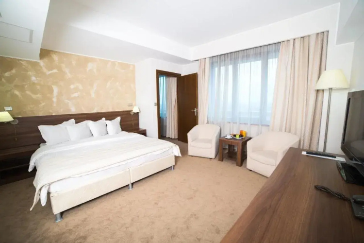 Grand Hotel