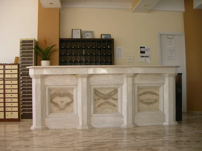 Mariana Hotel