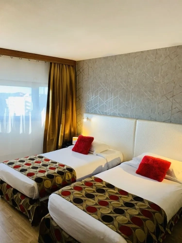 Luxury Twin room