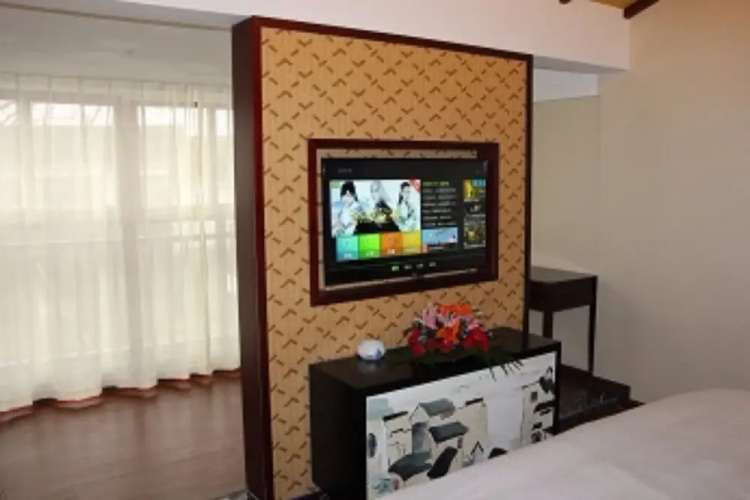 Suzhou Romantic Cabin Panmen