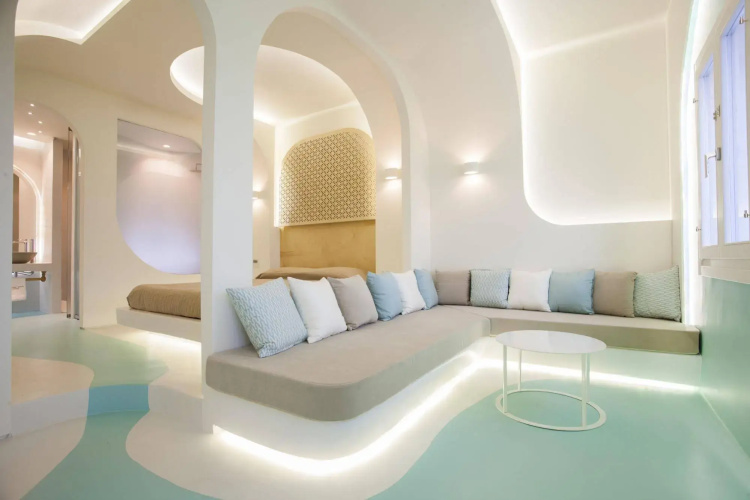 Andronikos Santorini