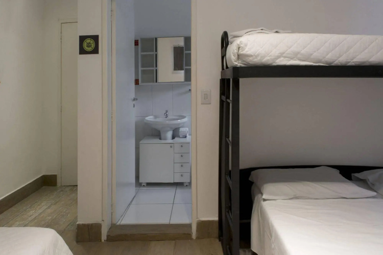 Aki Hostel