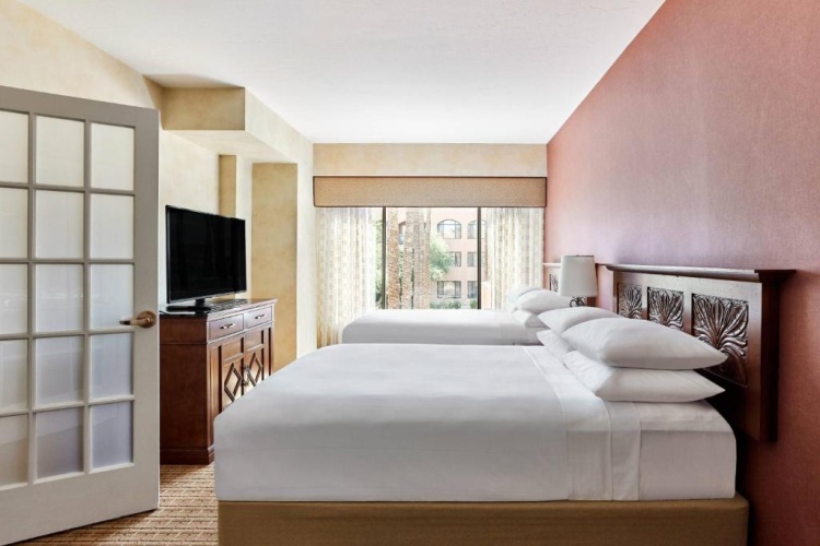 1 Bedroom Quadruple Suite with balcony