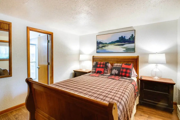 North Conway Condo < 3 Mi to Slopes & Echo Lake