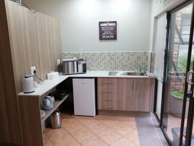 Economy Suite