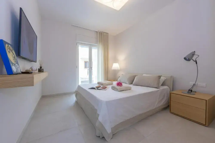Mina Apartment 100m From Sea