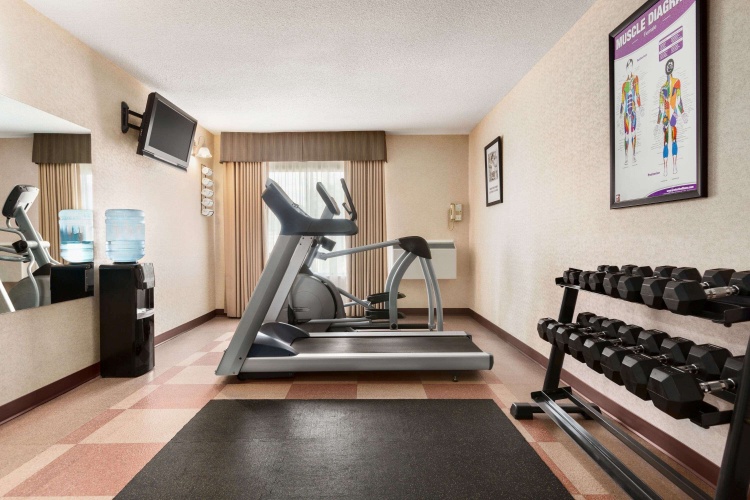 Days Inn by Wyndham Miramichi photo 15
