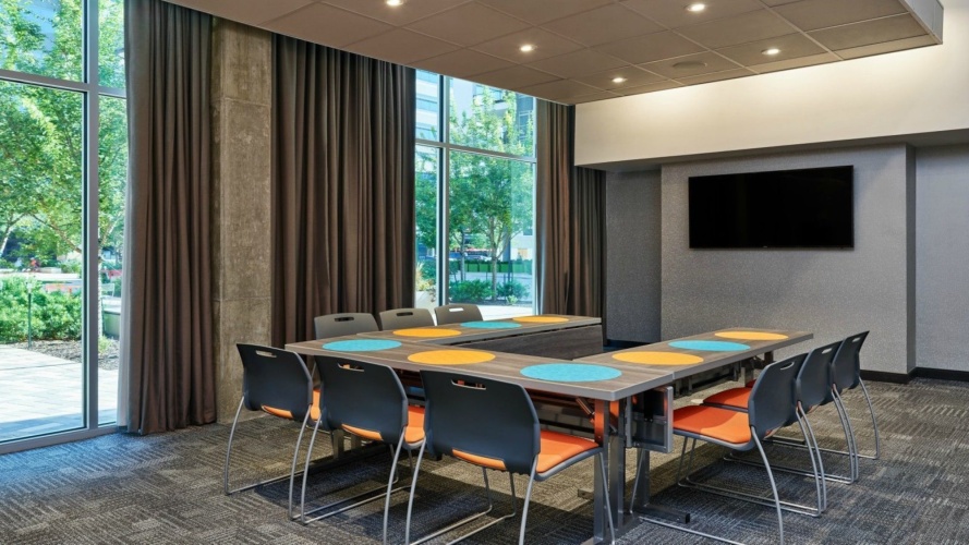 Aloft Dallas Arlington Entertainment District photo 22