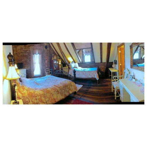 Standard Quadruple room