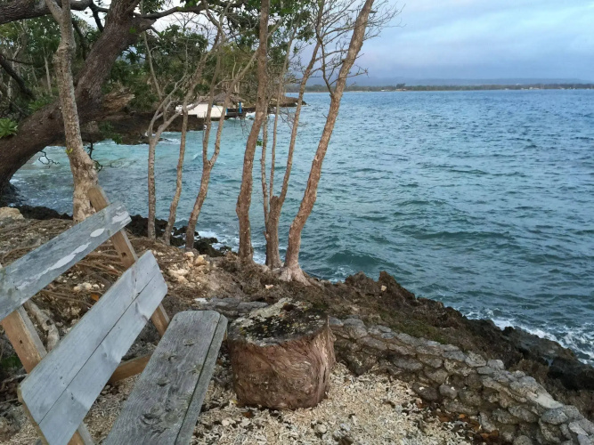 Vila Del Mare Beachfront Resort