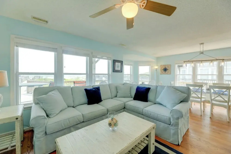 Oceanfront Emerald Isle Escape w/ Private Hot Tub!
