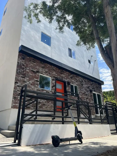 Ktown Hotel