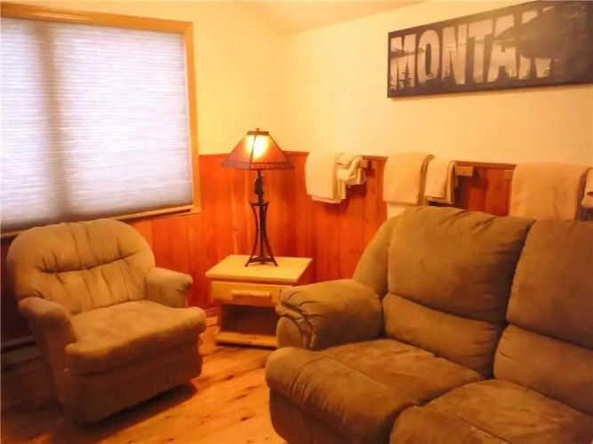 Anapurna 3 - 4 Br Condo