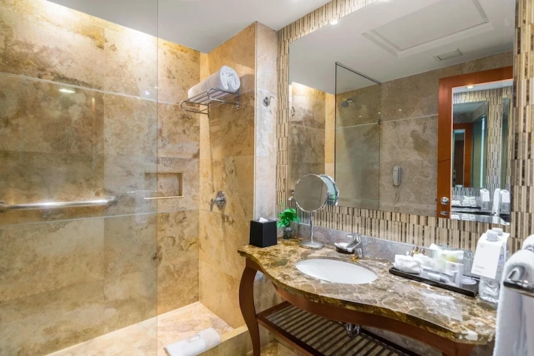 Deluxe Quadruple room