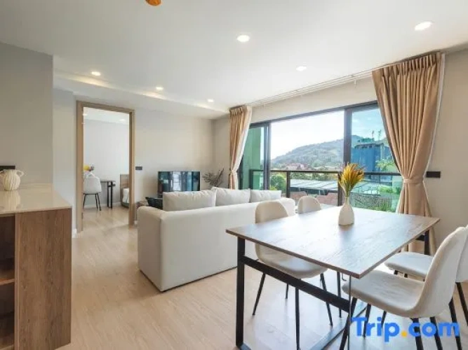 New Coastal 2BR Best Location Boat Avenue-Bangtao (Bella Space Cherngtalay)