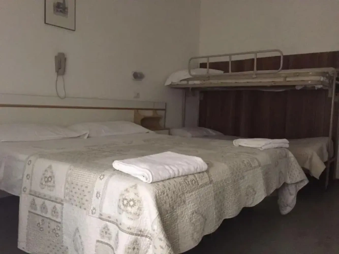 Classic Quadruple room