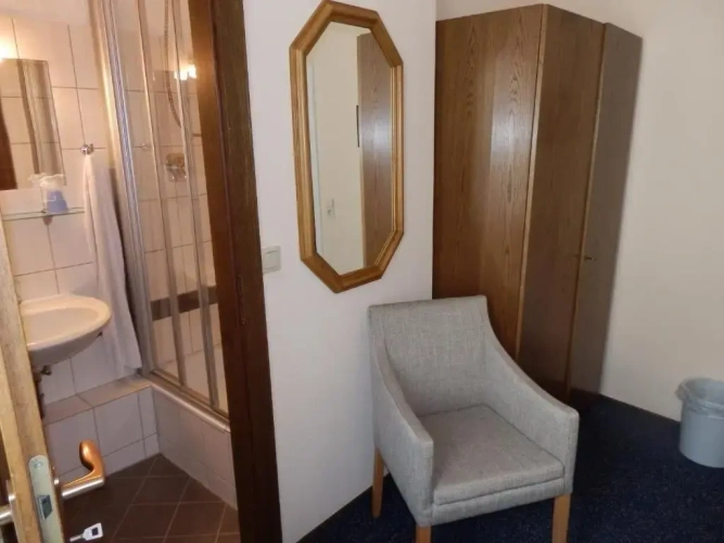 Standard Single room