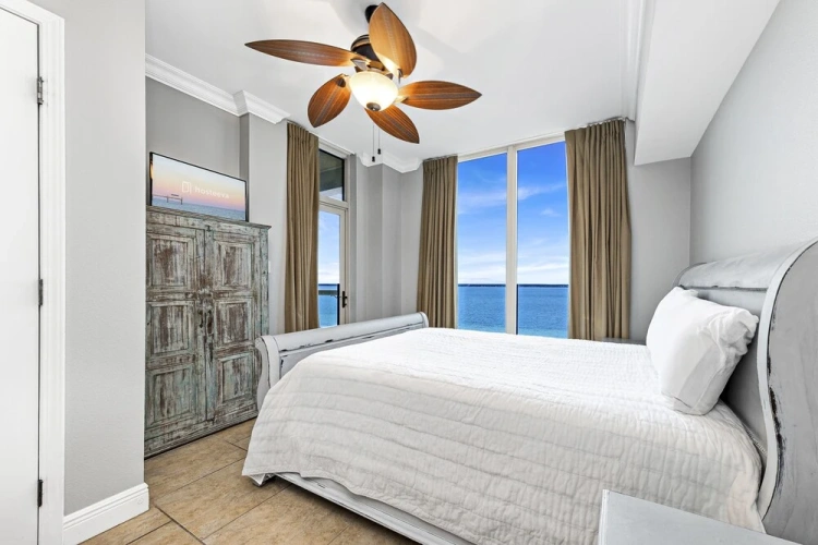2 Bedrooms Classic room with balcony