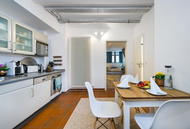 2 Bedrooms Apartment