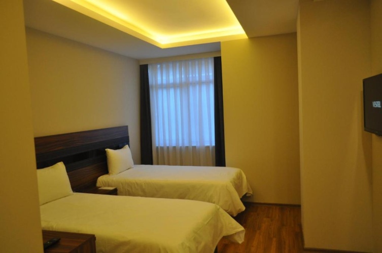 Classic Triple room