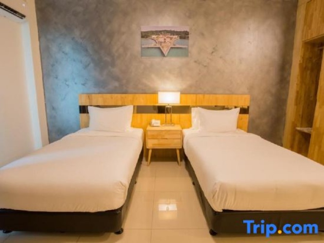 Deluxe Single room