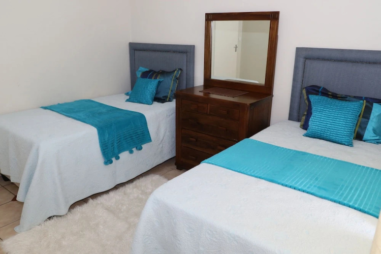 Eastlea 3-Bedroom Apartment