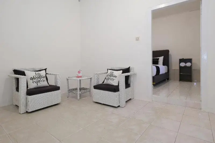 Dewi Residence 1