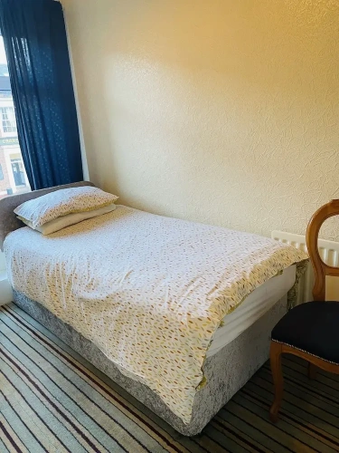 Standard Single room with city view
