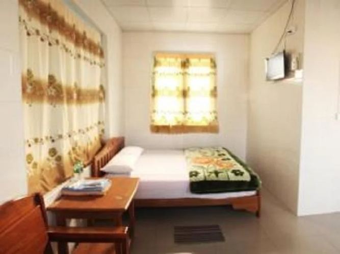 Ever Green Hotel