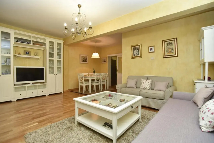 Apartment Center Bubi