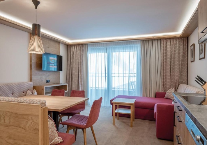 1 Bedroom Apartment with balcony and with view
